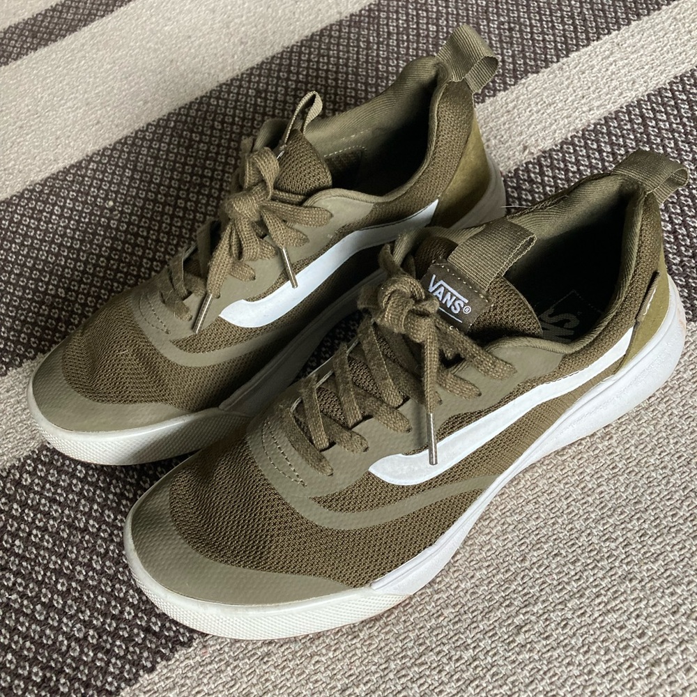 Vans UltraRange RapidWeld